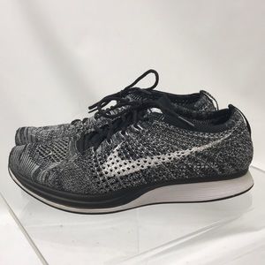 Nike Flyknit Racer